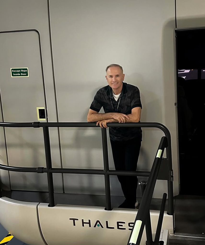 Rafael Farnandez, Cargo Pilot